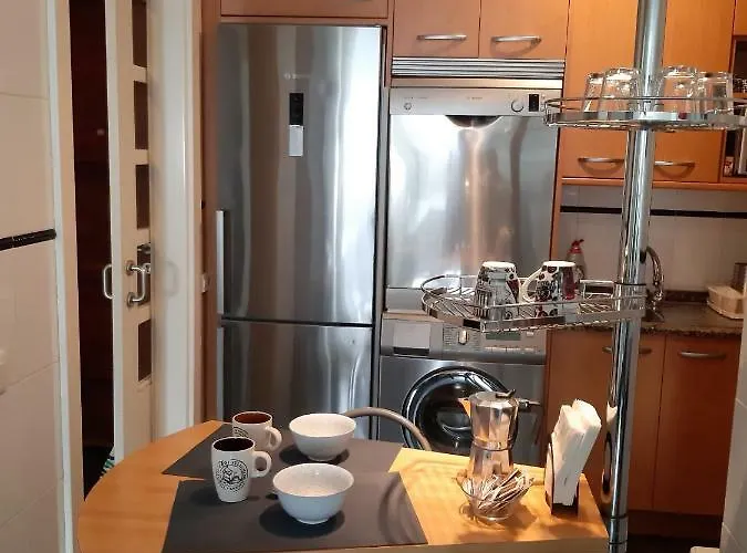 La Marina-ciudad Jardin Apartment *