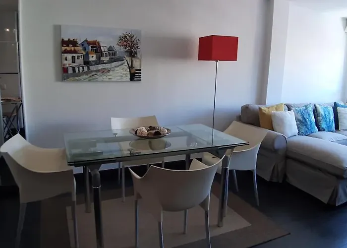 La Marina-ciudad Jardin Apartment