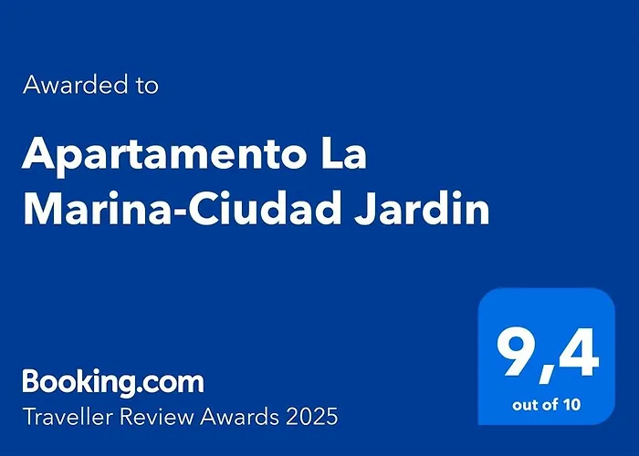 La Marina-ciudad Jardin 아파트 *