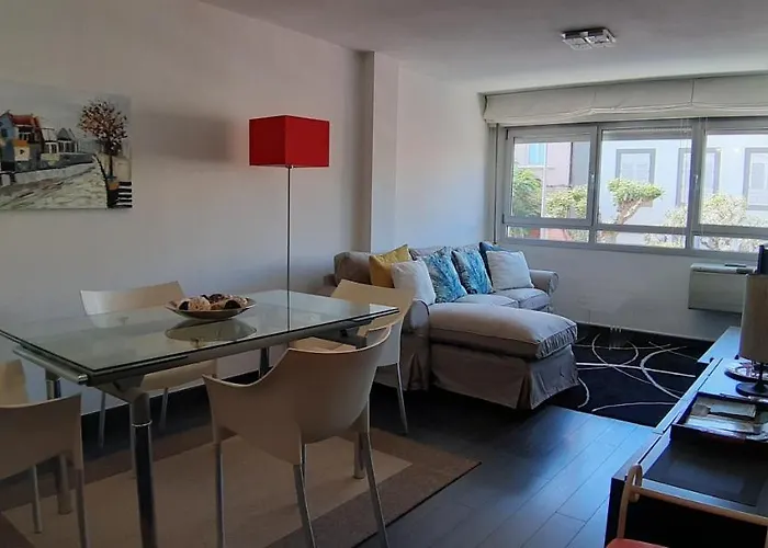 La Marina-ciudad Jardin 아파트