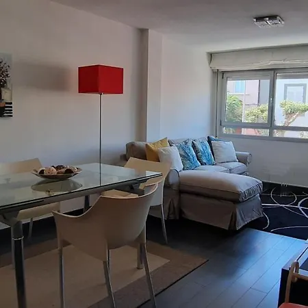 La Marina-ciudad Jardin Apartment